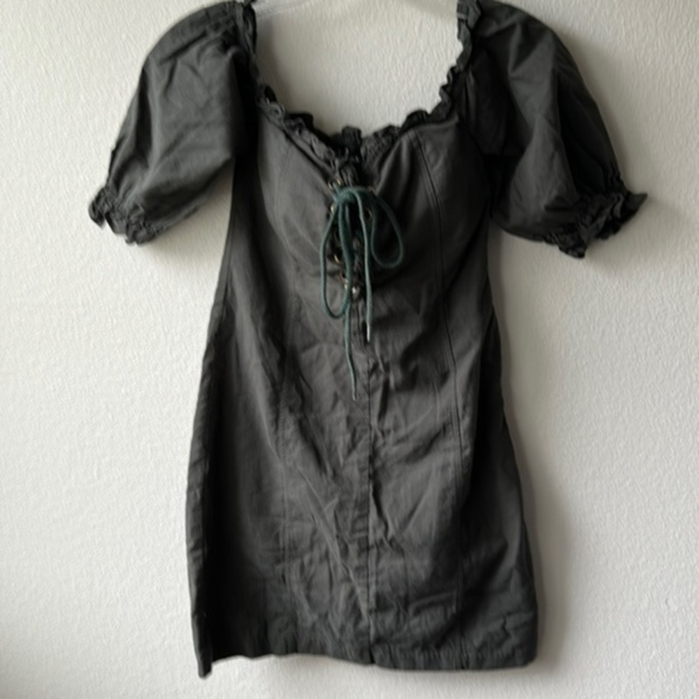 Lulu's dress XS dark olive green off the shoulder or on lace up softgirl